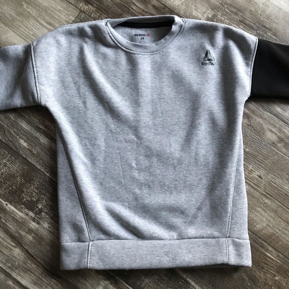 Reebok Girls NWOT color block sweatshirt 6X
